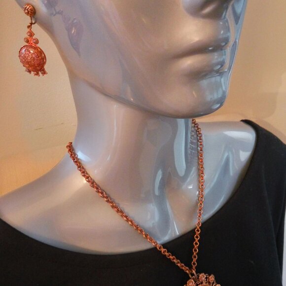 Victorian Style Vintage Faux Goldstone Copper Necklace Screw-back Earring Set - Picture 3 of 8